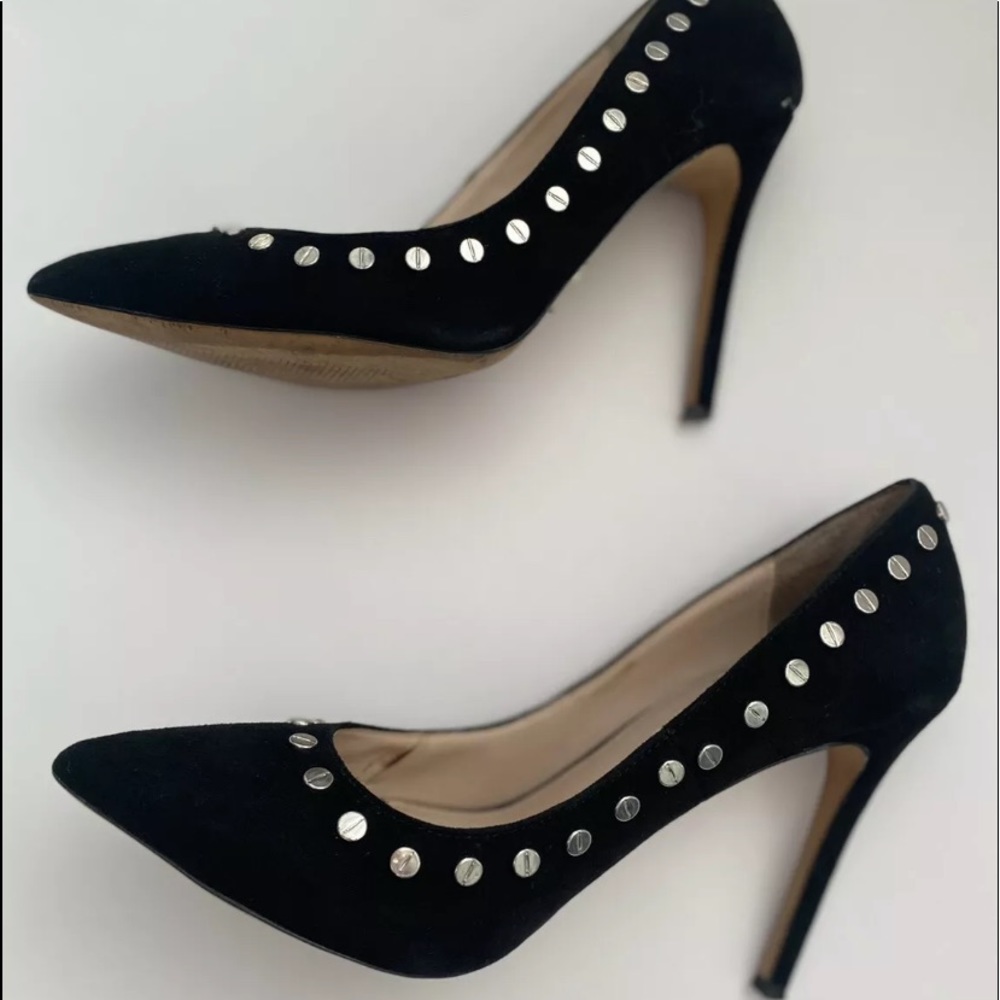 *Victoria Secret Suede Pointed Toe Heels Size: 7